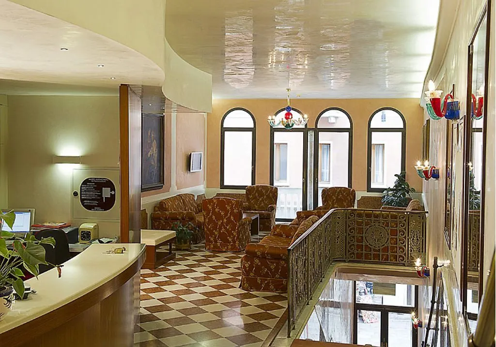 Hotel Nazionale Venice 3*,